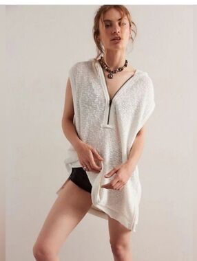We The Free Ivory Knit Sleeveless Hooded Half-Zip Top